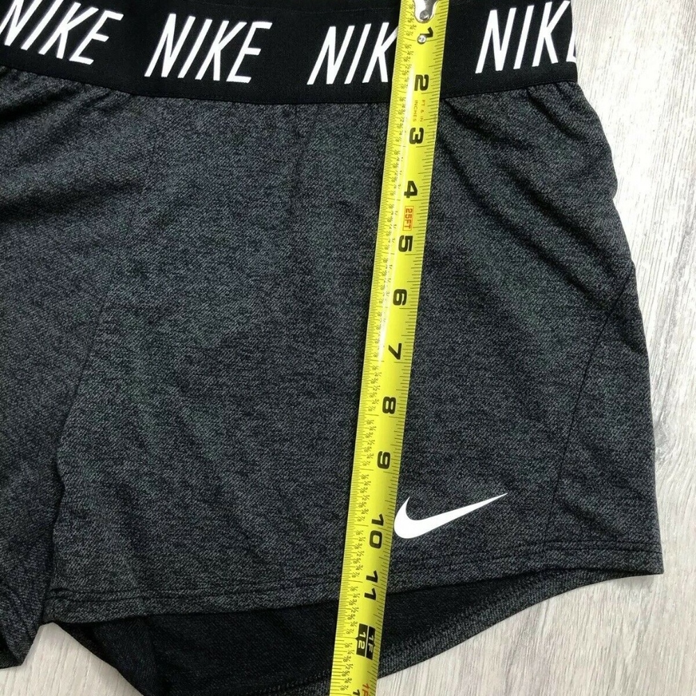 Nike Women's Dry Attack Training Shorts Small - Picture 5 of 7